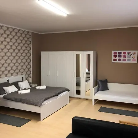 Apartment Arkad Apartmanhaz *