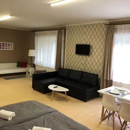 Arkad Apartmanhaz Apartament *