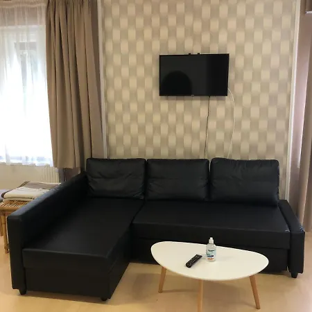Arkad Apartmanhaz *