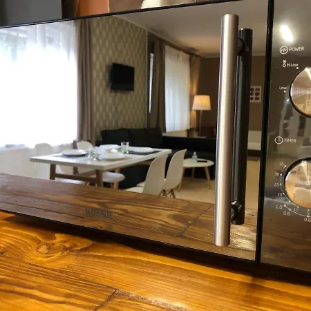 Arkad Apartmanhaz *