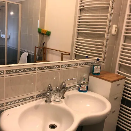 Apartment Arkad Apartmanhaz *