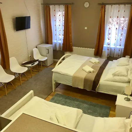 Arkad Apartmanhaz Apartament *