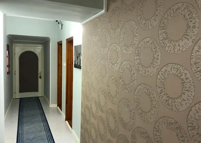 Arkad Apartmanhaz Lägenhet