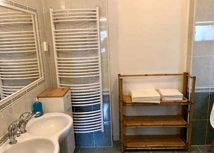 Arkad Apartmanhaz *