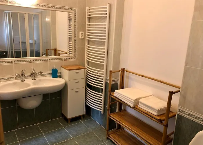 Arkad Apartmanhaz Lägenhet