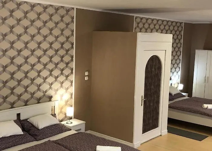 Arkad Apartmanhaz Lägenhet Szeged