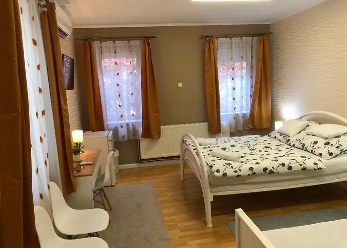 Arkad Apartmanhaz Lägenhet Szeged