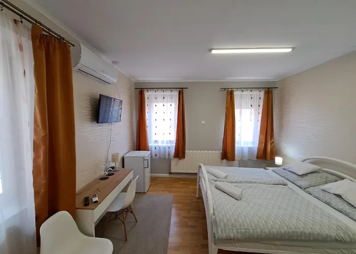 Lägenhet Arkad Apartmanhaz *