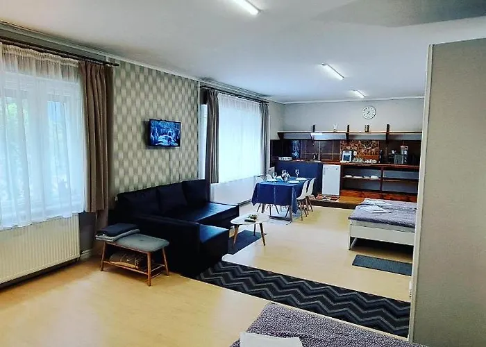 Lägenhet Arkad Apartmanhaz *